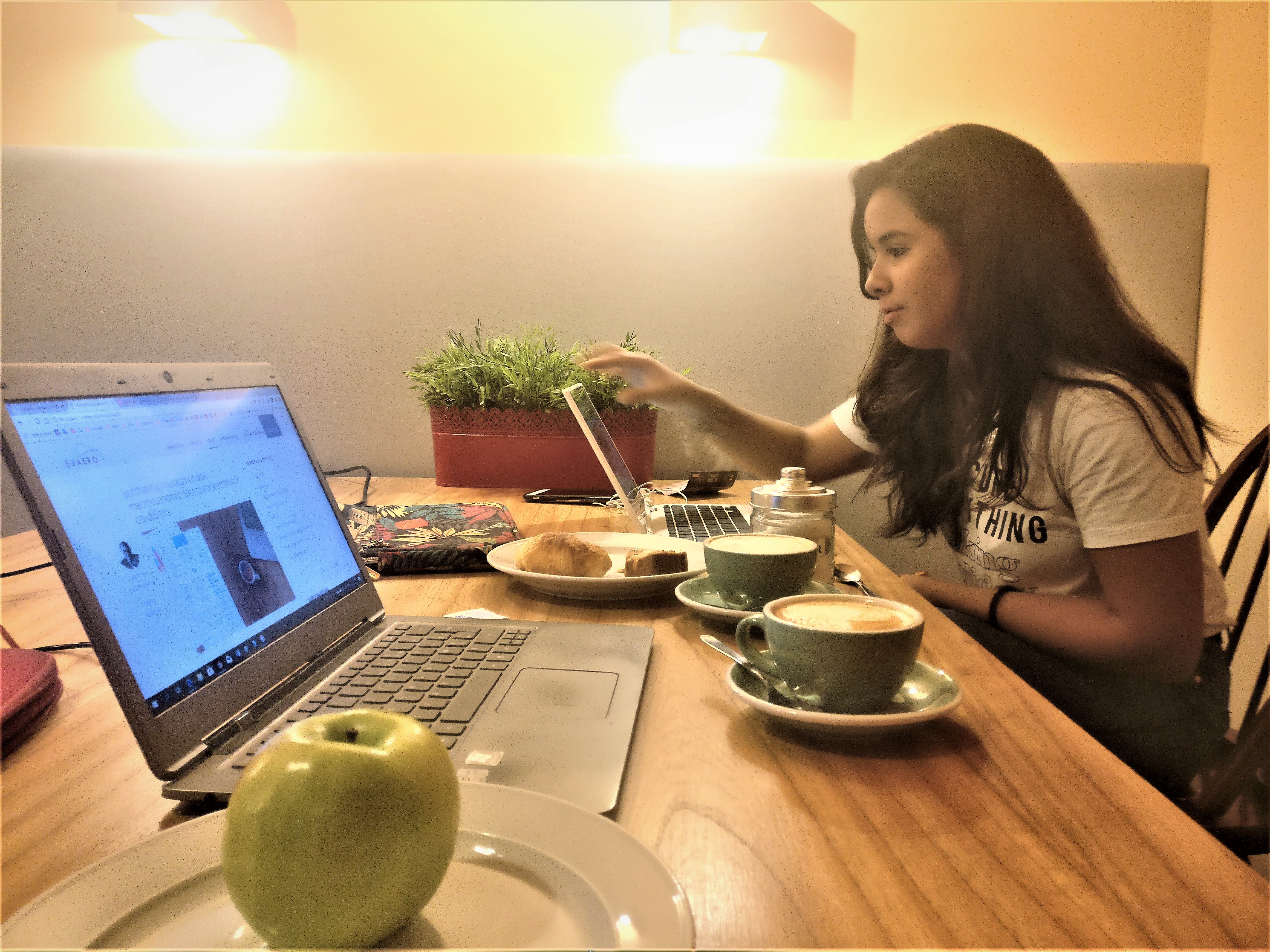 digital nomad auto-entrepreneur france voyage